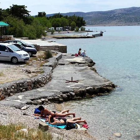 Apartments With Wifi Starigrad, Paklenica - 6577 * Starigrad Paklenica