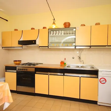 With Wifi Starigrad, Paklenica - 6577 Daire *