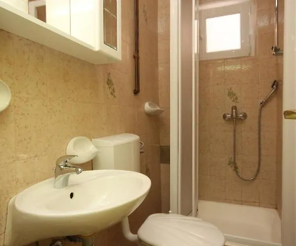 With Wifi Starigrad, Paklenica - 6577 Apartman *