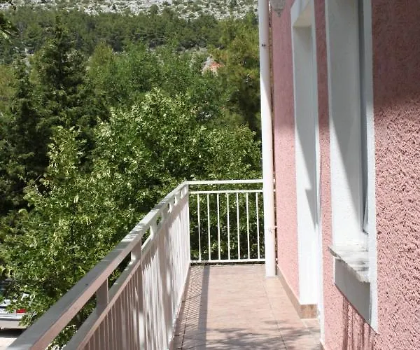 Apartman With Wifi Starigrad, Paklenica - 6577 *