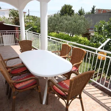 Apartment Apartments With Wifi Starigrad, Paklenica - 6577 Starigrad Paklenica