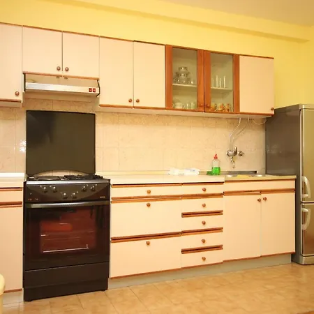 Apartments With Wifi Starigrad, Paklenica - 6577 * Starigrad Paklenica